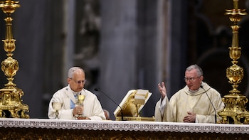 El Vaticano advierte que el papa León XIV ajustará su pontificado en función de lo que determinen los médicos