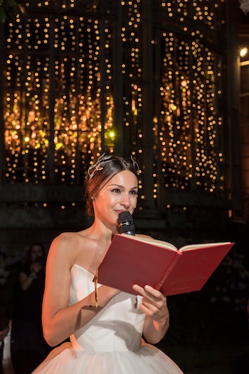 Pampita agradeció a los invitados y le dedicó tiernas palabras a su pareja