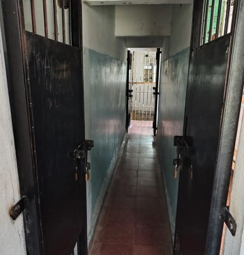 Un informe estableció que el lugar se encuentra en condiciones inhabitables (Foto: 0221.com.ar)