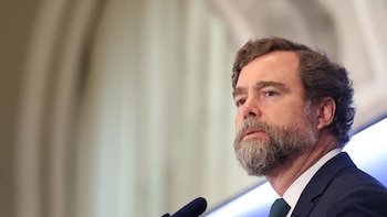 Espinosa de los Monteros pide