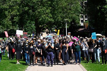 La semana pasada, miles de