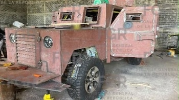Confiscan cinco narcovehículos "Monstruos" en una bodega en Sinaloa