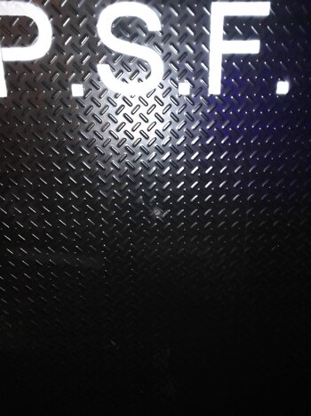 Otro de los disparos impactó