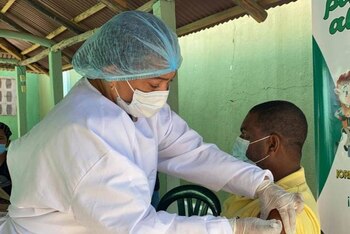 En la imagen un hombre