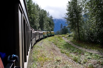 El Alaska Railroad une Anchorage