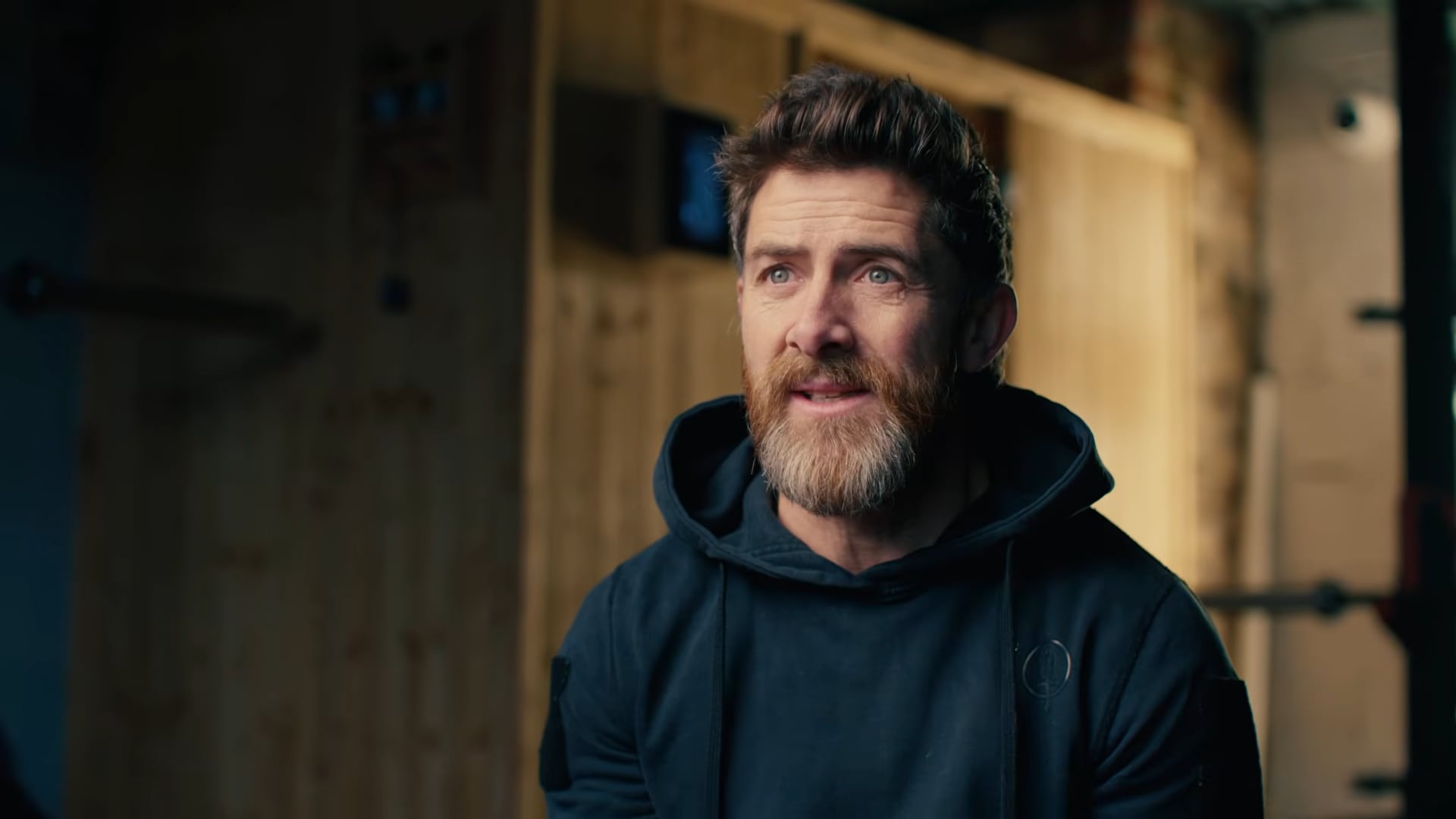 Durante expediciones, Kane puede funcionar hasta tres semanas sin comer, demostrando una extrema capacidad de adaptación alimentaria en situaciones límite (Captura de video: YouTube/@aldo_kane)