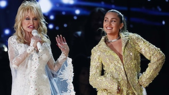 Dolly Parton y Miley Cyrus