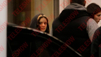 Rosalía ya está en Buenos Aires: así fue su llegada en medio de un fuerte operativo de seguridad