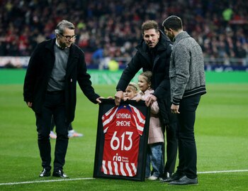El homenaje a Diego Simeone