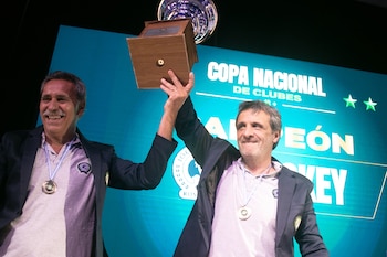 El título de primer Campeón