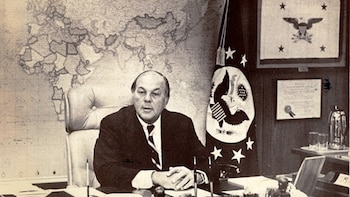 Videla presidente, Congreso cerrado, Isabel