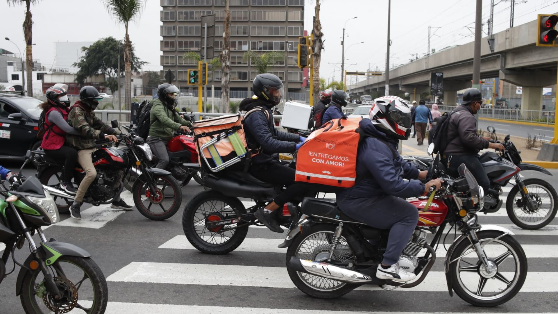 Asociación de motociclistas rechaza medida del Gobierno y exige derogatoria de la ley por considerarla discriminatoria, además de atentar contra otros derechos fundamentales. |Andina