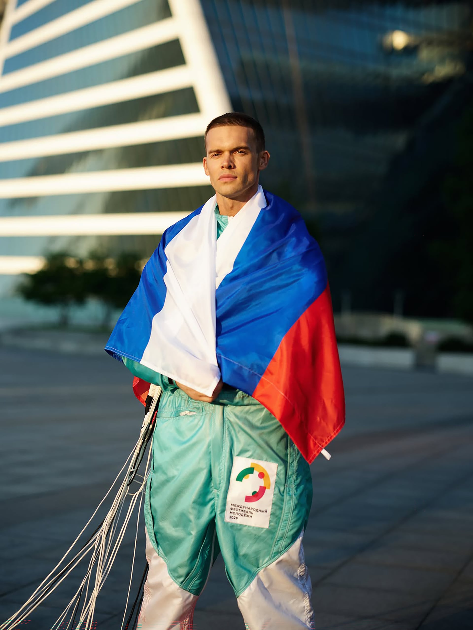 El paracaidista ruso saltó desde una plataforma situada a más de 11 000 metros.