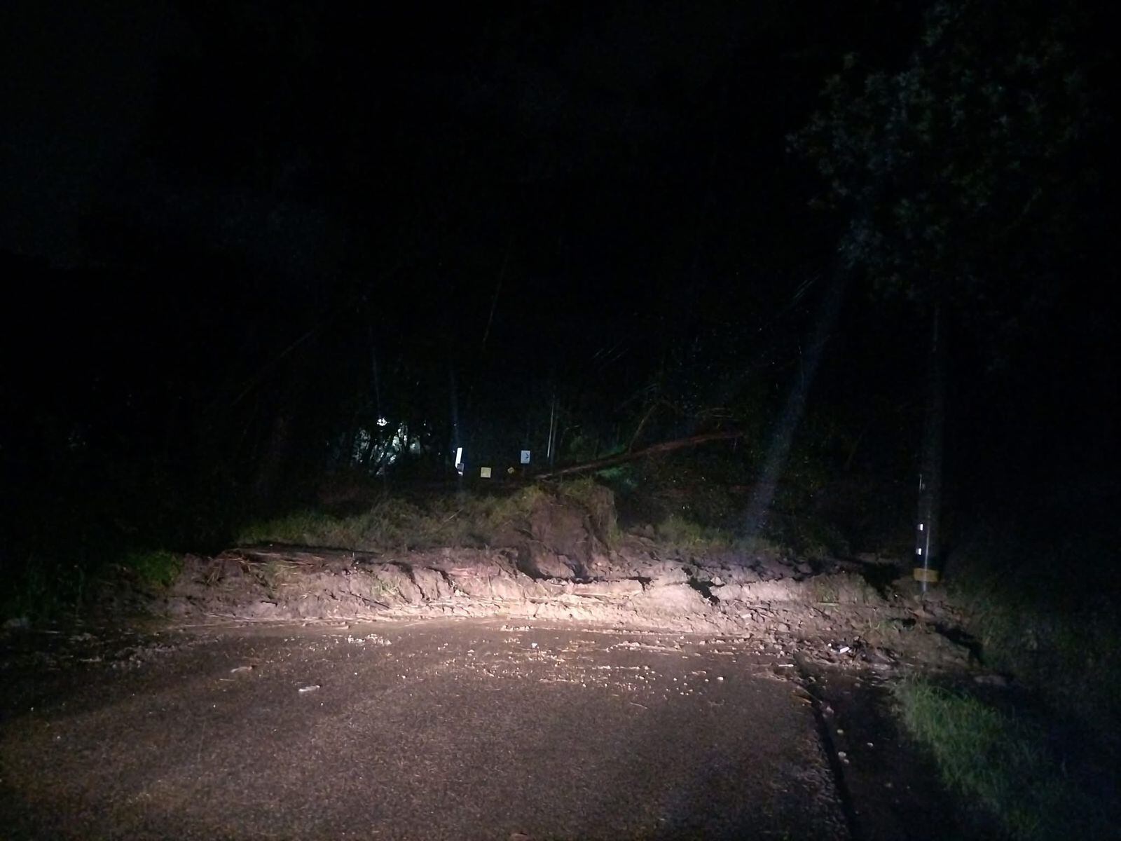 La emergencia se presentó luego de las fuertes lluvias en la región - crédito @RCUNDINAMARCA/X