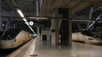 Renfe mantiene por tercer día