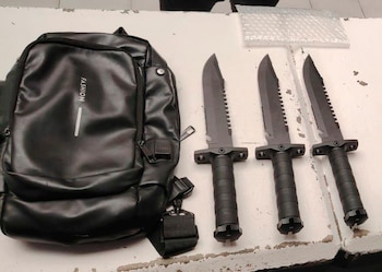 Cinco custodios detenidos por ingresar drogas y celulares al penal de Morelos