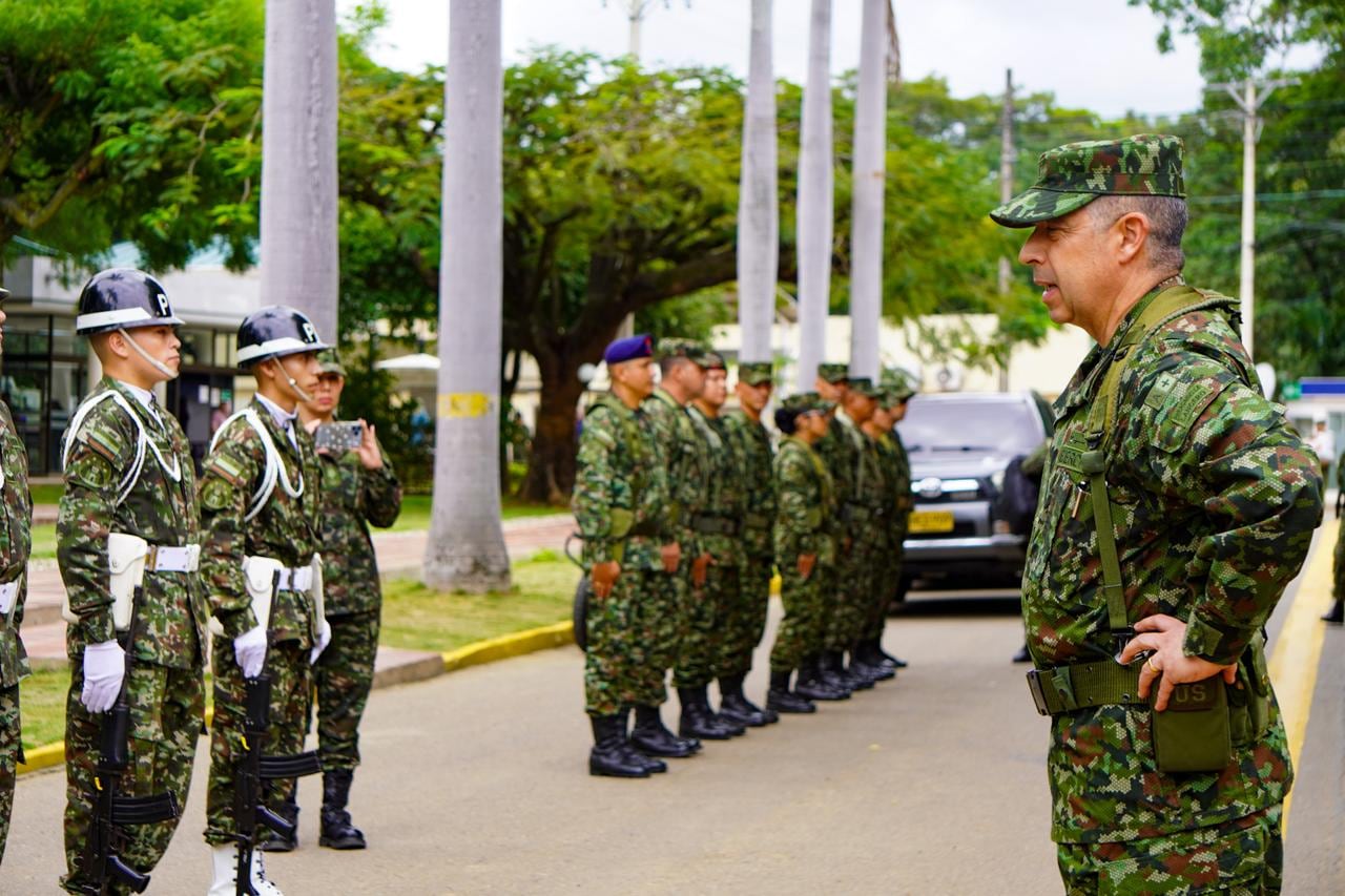La estrategia militar en Catatumbo se adapta ante nuevas amenazas como el uso de drones y explosivos por parte de grupos armados ilegales - crédito @COMANDANTE_FFMM /X