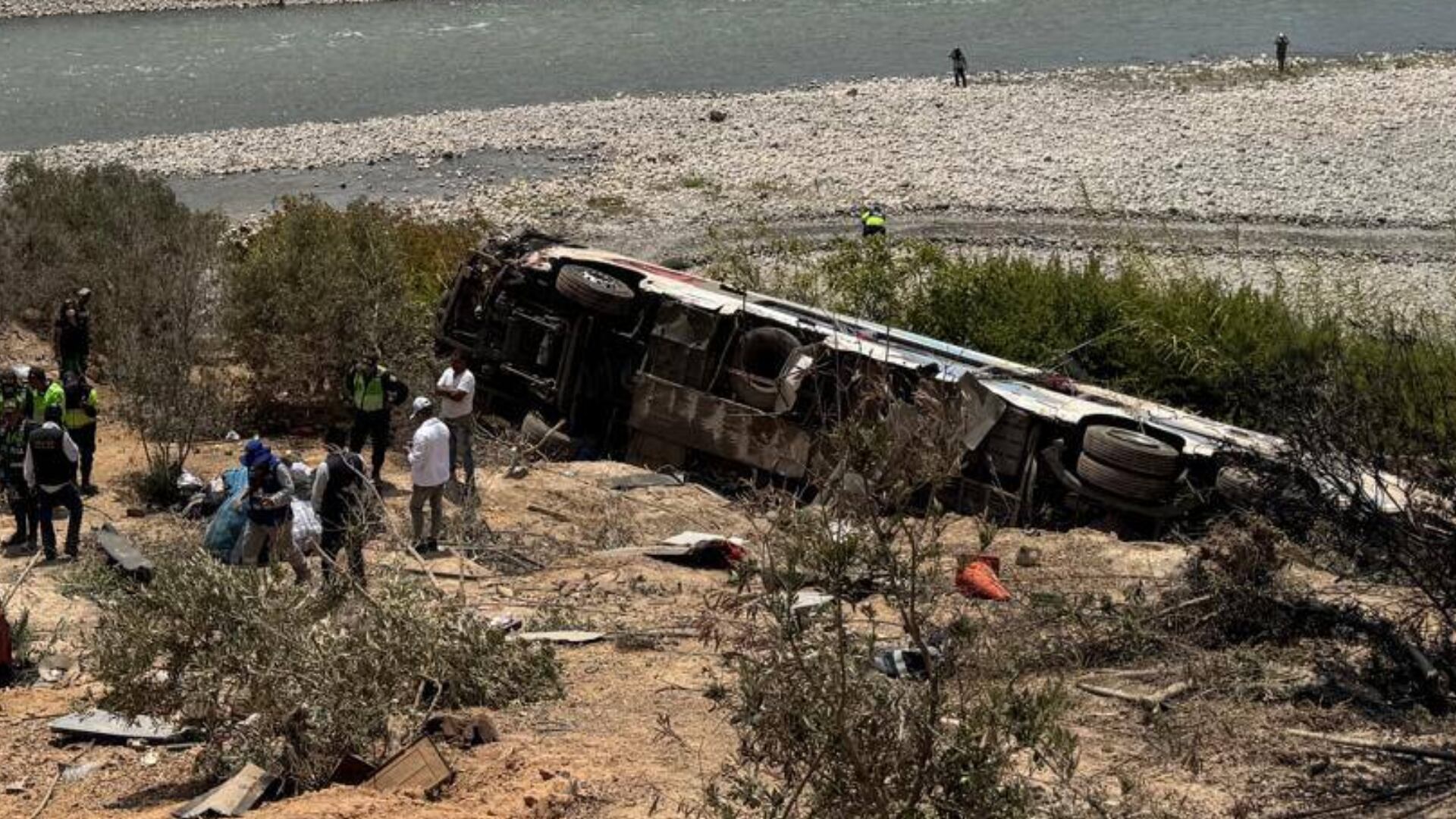 Fiscalía solicita nueve meses de prisión preventiva para chofer investigado por tragedia en Arequipa que dejó 37 muertos