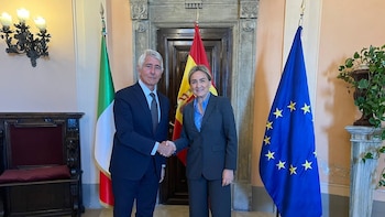 Milagros Tolón se reúne en Roma con su homólogo Andrea Abodi para reforzar la cooperación entre España e Italia