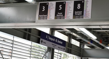 Las rutas 3, 8, H54,