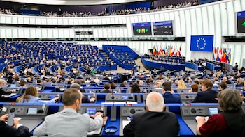El Parlamento Europeo pide suspender el acuerdo con Cuba si no hay avances hacia el multipartidismo