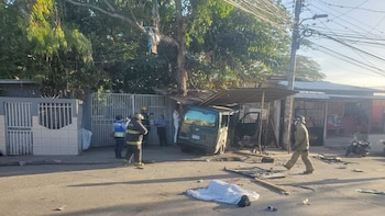 Fatal accidente de transporte público en Honduras deja dos muertos y cinco lesionados