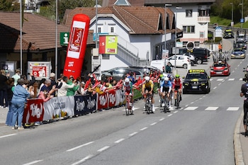 Así fue uno de los momentos más emocionantes de la carrera-crédito @Tourof_TheAlps/X