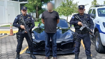 El Salvador: Continuará en detención conductor de Corvette acusado de homicidio culposo