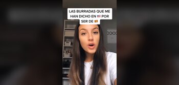 Una tiktoker sube un vídeo