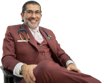 Gabriel Cubillos, médico general señalado por pacientes y objeto de investigaciones tras denuncias relacionadas con procedimientos estéticos realizados en Bogotá - crédito Página Web Gabriel Cubillos