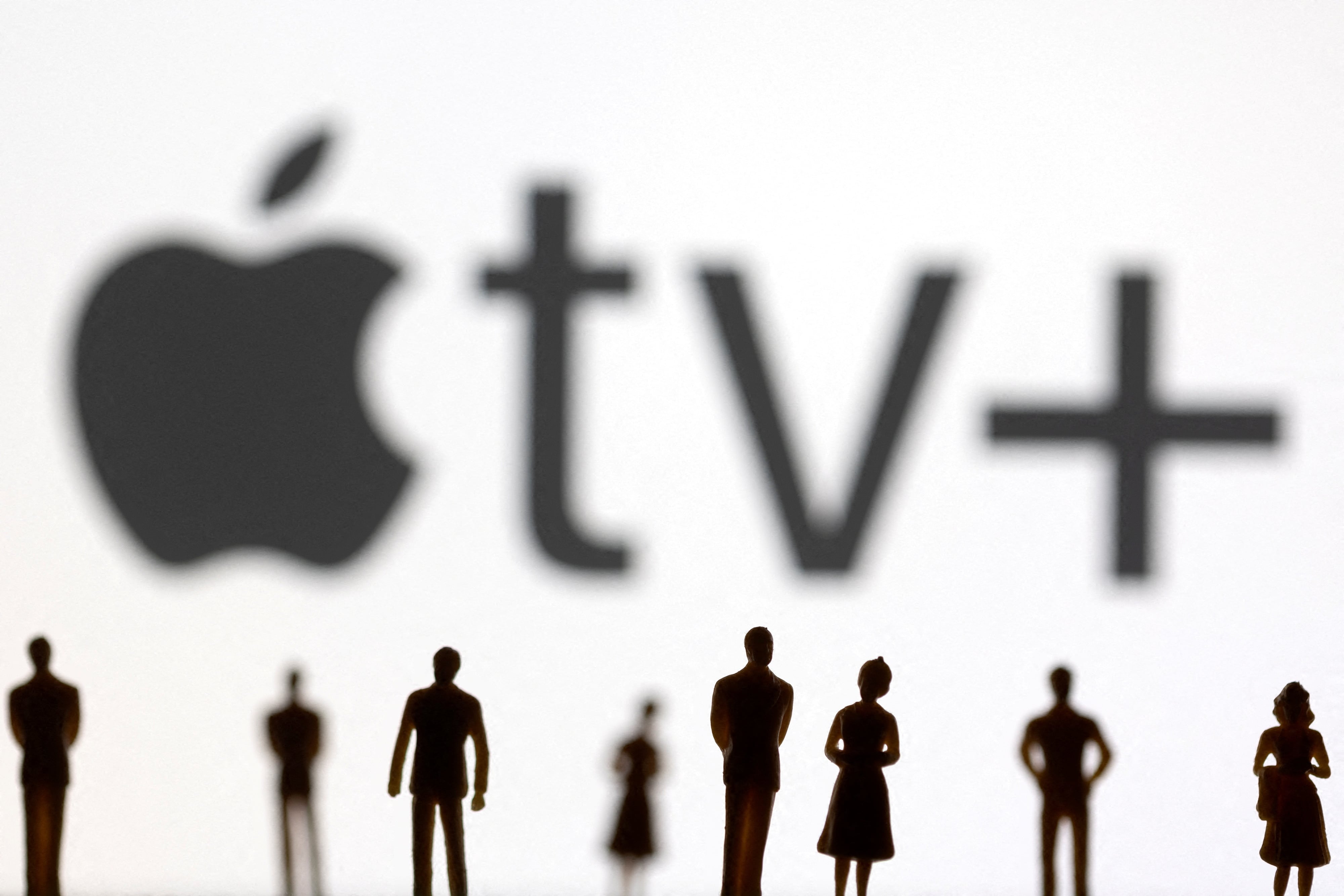 Apple TV presenta una ambiciosa programación para 2026 con el estreno de 12 nuevas series y películas originales en su plataforma. (REUTERS/Dado Ruvic/Illustration/File Photo)