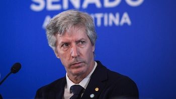 Reunión de la Plenaria de Economía Nacional e Inversión y de Presupuesto y Hacienda donde asistió el Lic. Santiago Bausili