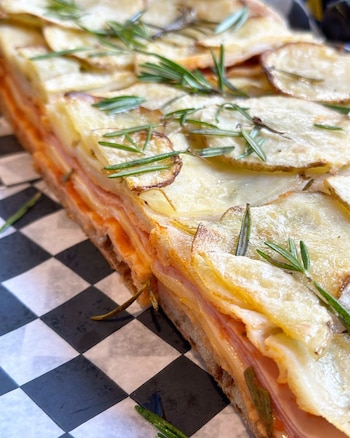 La pizza en Bravo es