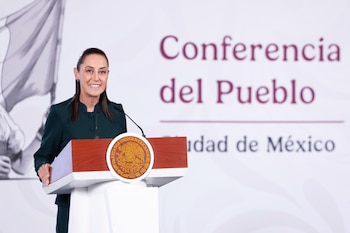 Claudia Sheinbaum aseguró que no habrá protección para ningún servidor público señalado por hechos de violencia contra las mujeres. (Crédito: Gobierno de México)