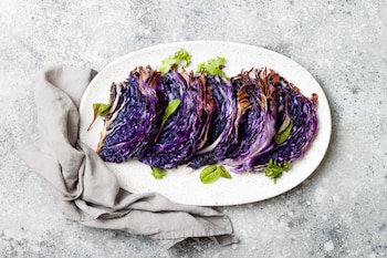 Lombarda asada (Adobe Stock)