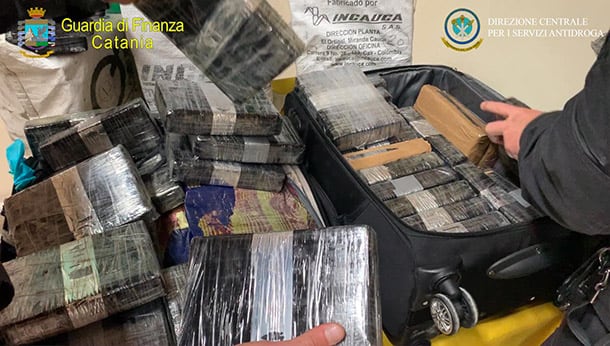 Parte de lo decomisado al Cártel de Sinaloa en Italia. (Foto: Guardia Di Finanza)