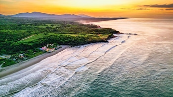 Corrientes en ríos y playas: cómo identificarlas y actuar para evitar accidentes