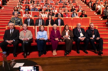 La reina Sofía se reencuentra en Lyon con Muna de Jordania (Casa Real)