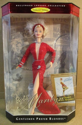 Barbie ha homenajeado varios vestuarios de Marilyn Monroe a lo largo de los años.