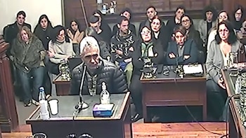 Comenzó el juicio por el triple crimen de Barracas: el acusado escuchó los cargos en su contra y se negó a declarar