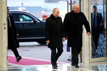 Putin y Lukashenko, llegan a