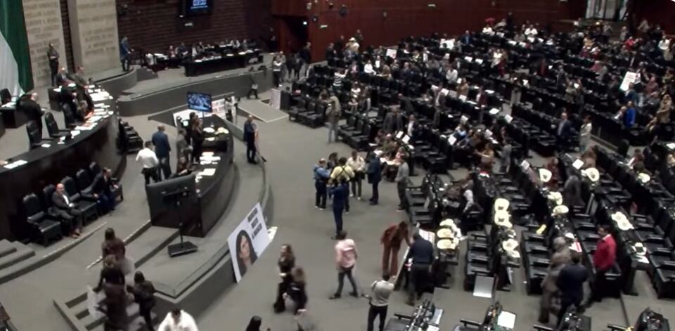 Cámara de Diputados discute por más de 20 horas el PEF 2026. Foto: Captura de video