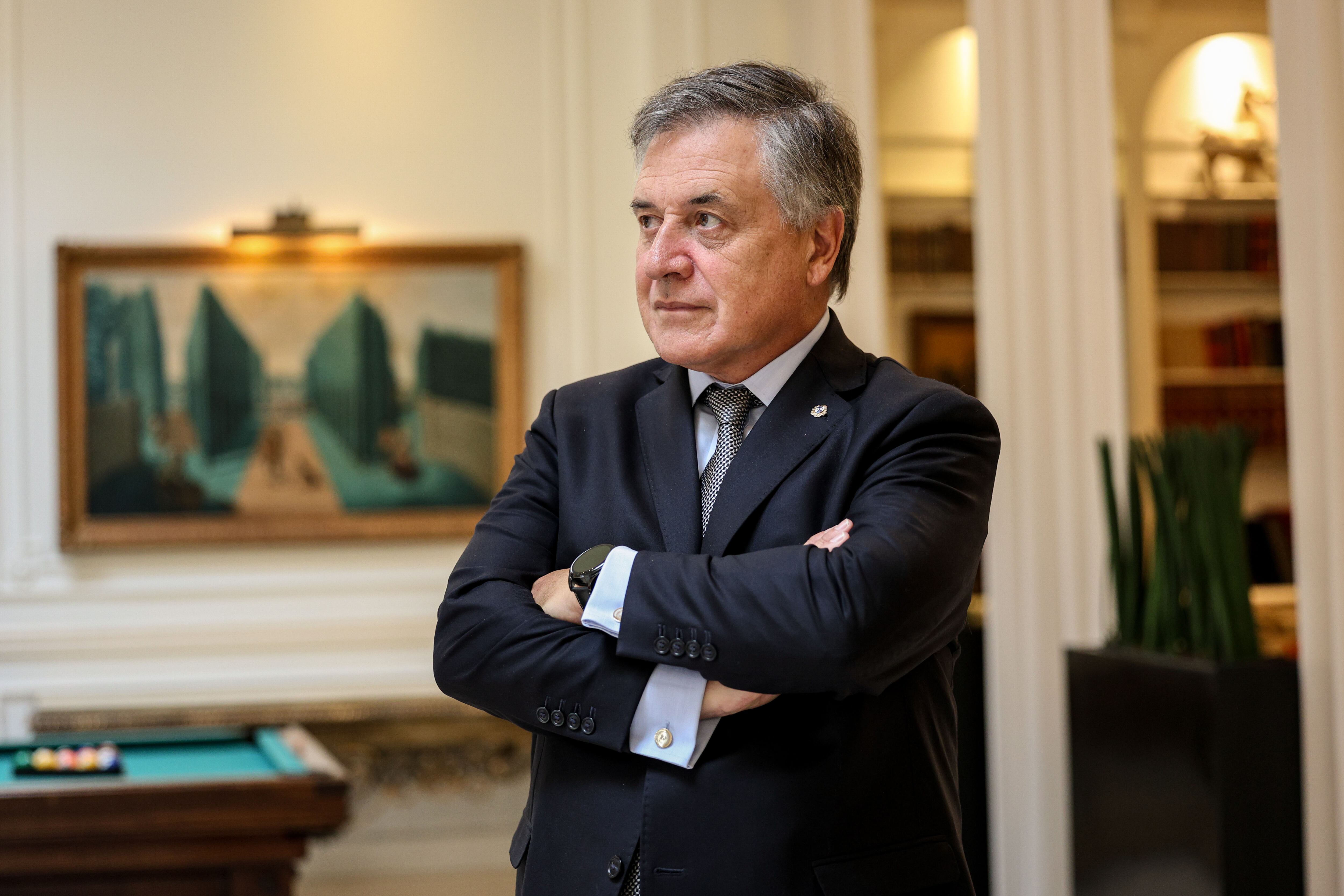 El ex canciller Omar Paganini, que había impulsado el cambio en el pasaporte, se desmarcó de la decisión del actual gobierno (EFE/ Pablo Garrigós Cucarella)