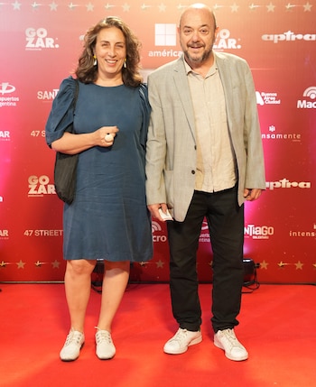 Luis Ziembrowski vistió pantalón negro