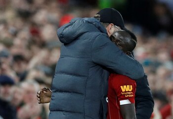 Sadio Mane es clave para el Liverpool de Jürgen Klopp, líder e invicto en la Premier League