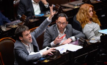 Juan Manuel López y Maximiliano Ferraro, de la Coalición Cívica (Jaime Olivos)