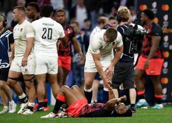 Los ingleses consuelan a los