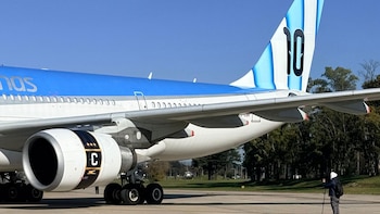 Aerolíneas Argentinas presentó el “avión de Messi” para el Mundial 2026: cómo es el diseño que ya causa furor