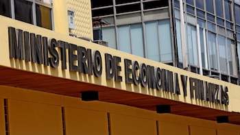MEF descarta demanda constitucional para frenar CTS y gratificación a trabajadores CAS