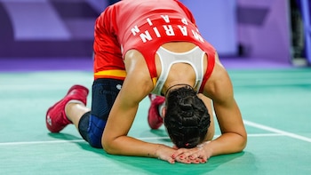 Carolina Marín se somete a